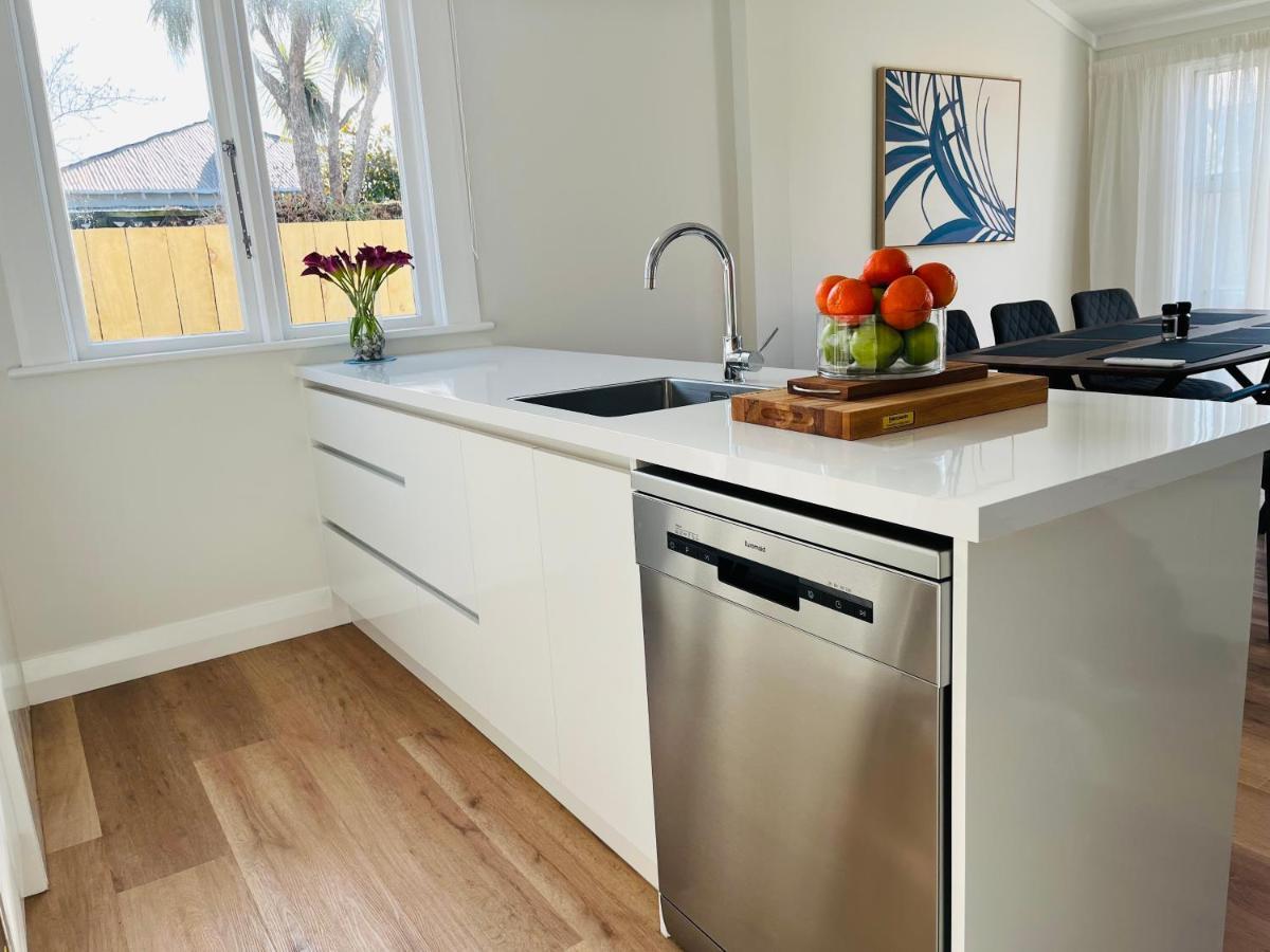 Luxurious Home Close To Beach Dunedin Luaran gambar
